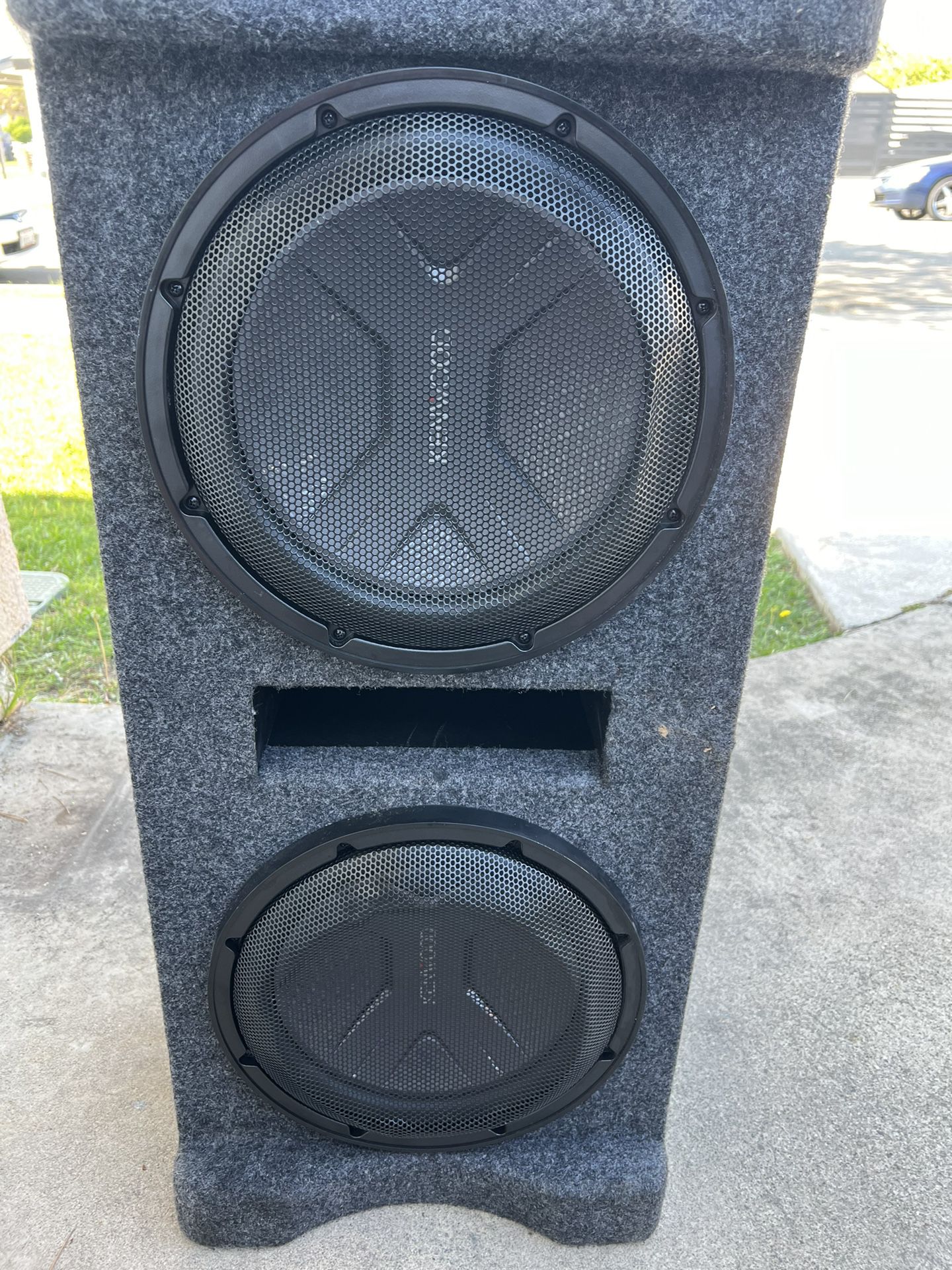 Kenwood 12 Inch Subwoofer With Crunch Amp 