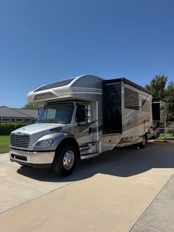 2023 Entegra Coach Accolade 37L Diesel Super C Bunkhouse