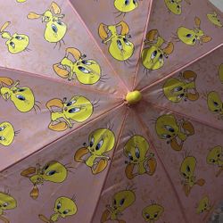 Vintage! Looney Tunes Tweedy pink umbrella