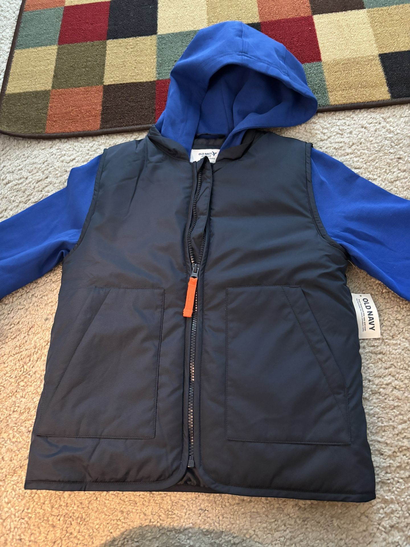 Old Navy Boys Dynamic Fleece Hooded Jacket. Size M (8) . Brand New