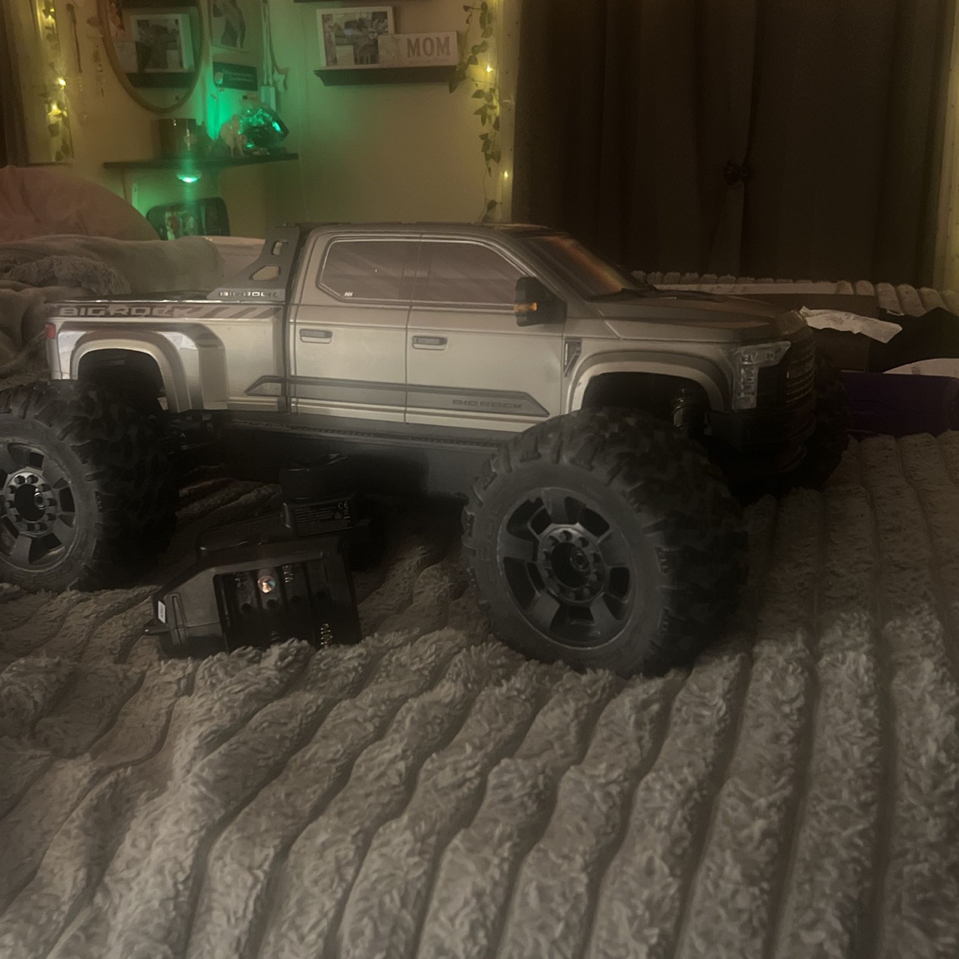 Arrma Big Rock 223S 1/10 4x4 Brushless Monster Truck