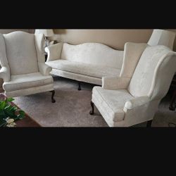 Long Narrow Table & Vintage Furniture 