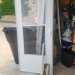 Storm Door 32x80 LH 