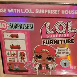LOL Surprise Furniture Cozy Coupe NEW! $15