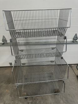Portable 4 Basket Storage On Thevroller