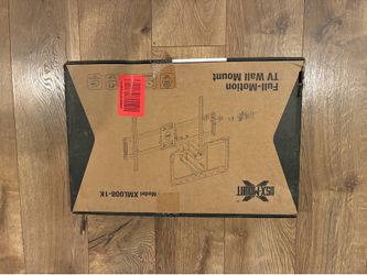Full motion tv wall mount