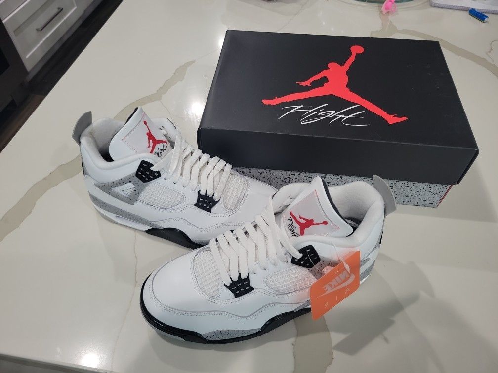 Jordan 4 White Cement (2025)