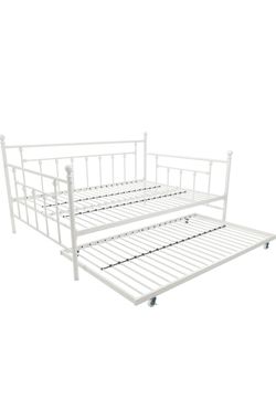Full size daybed with twin trundle