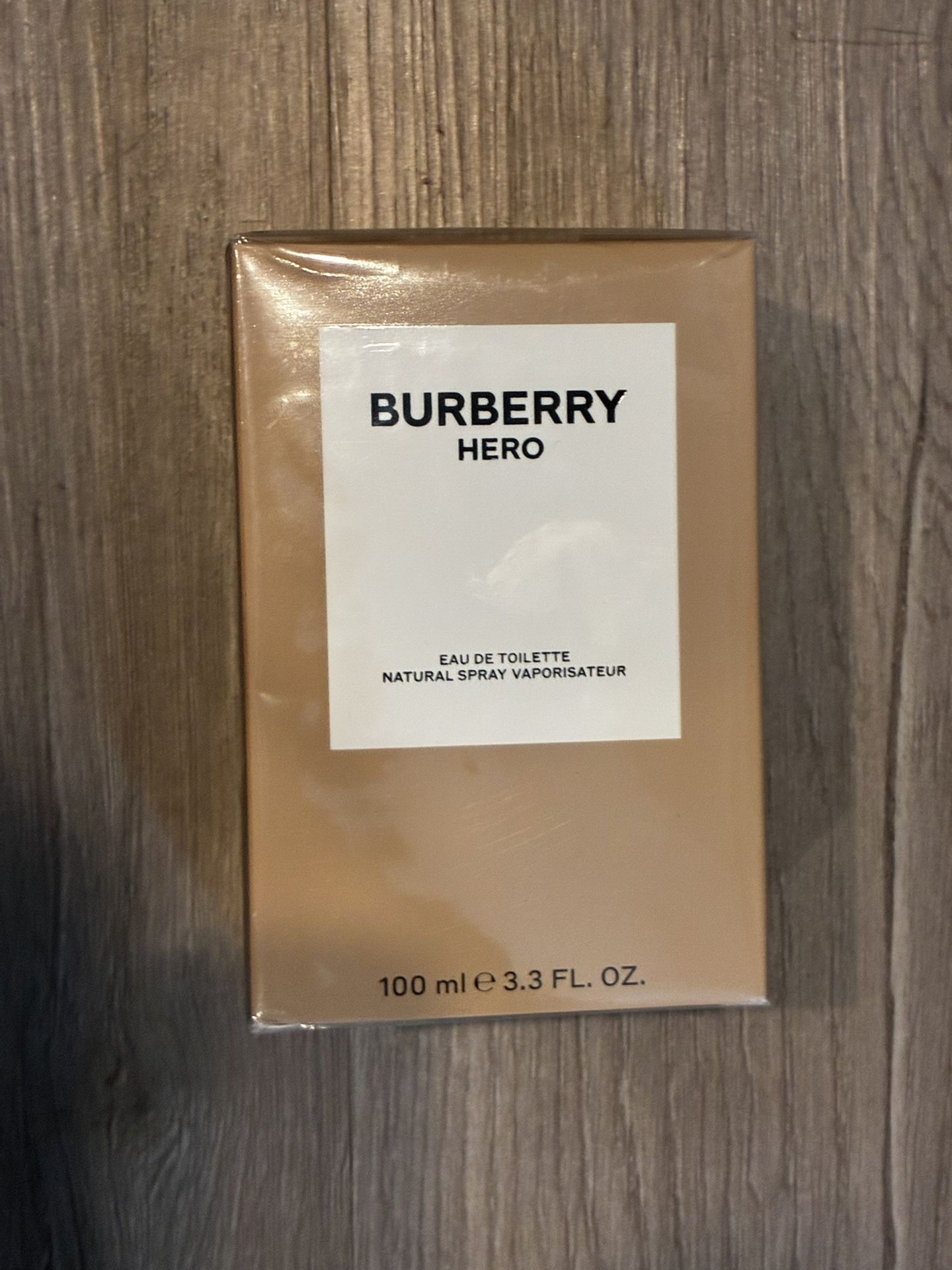 Burberry Hero Eau De Toilette