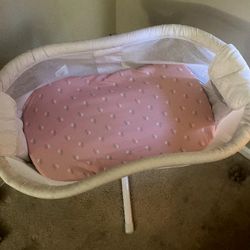 Bassinet 