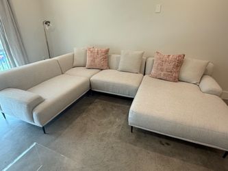 Pearl 4PC Sectional