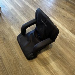 Padded Stadium Seat w/ Armrests