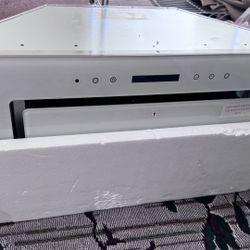 BRAND NEW kitchen Stainless steel range hood