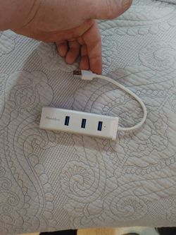 USB 3.0/Ethernet Hub