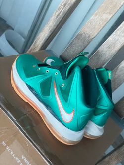 Nike LeBron 9 Teal Basketball Sneakers