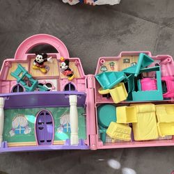 MICKEY &MINNIE PLAYHOUSE