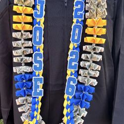 Graduation leis