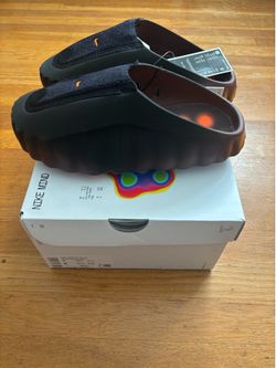 Sz. 7M/8W Nike Mind 001 Slide Bronze Eclipse Total Orange New