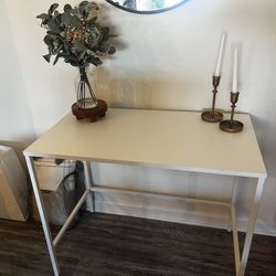 White Desk