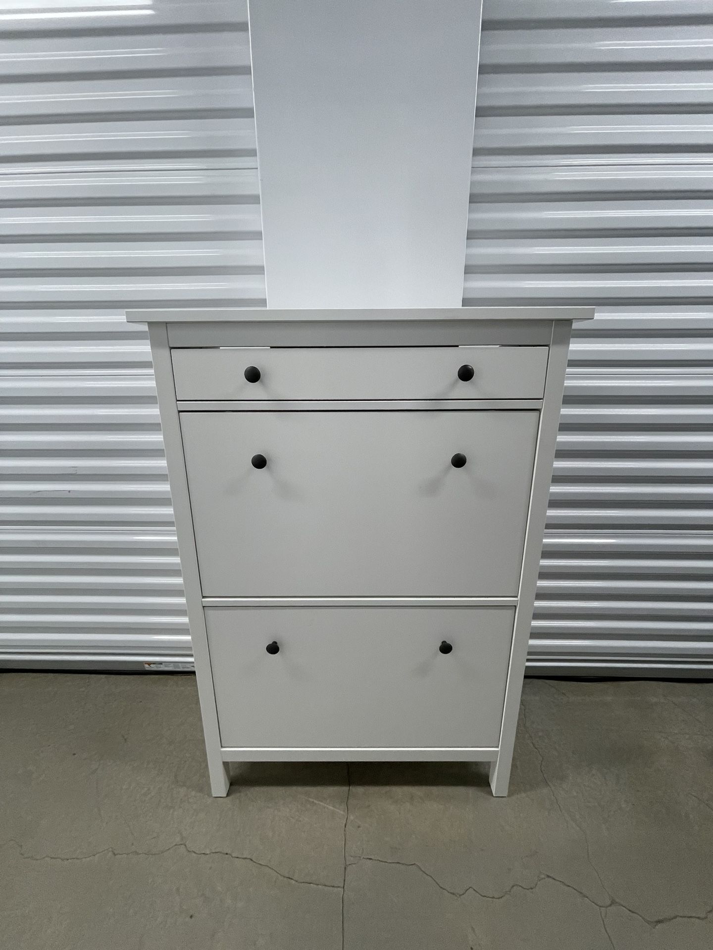 Shoe Cabinet With Storage Drawer