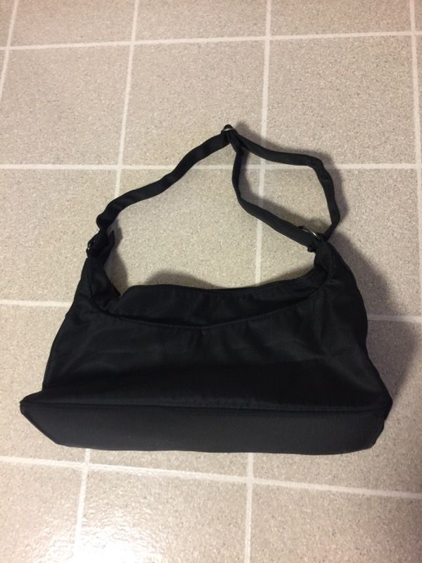 NEW shoulder bag 16"x9", $15