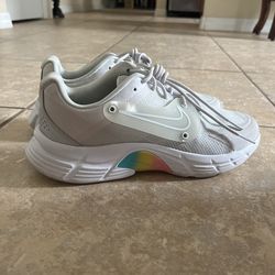 Nike Sports Wear Running Shoes