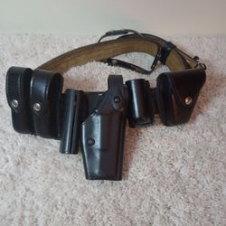 Safariland Model 87 Size 42 Tactical Duty Belt - Fully Loaded