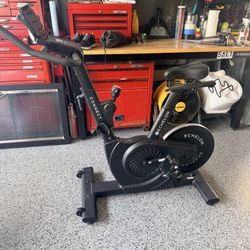 Echelon Connect EX3 Fitness Bike