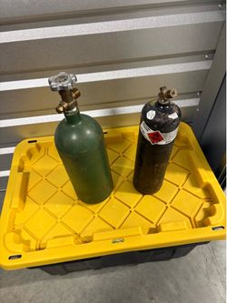 Oxygen & Acetylene tanks