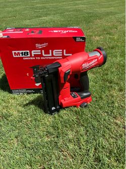 M18 FUEL 18-Volt Lithium-Ion Brushless Cordless Gen II 18-Gauge Brad Nailer (Tool-Only)