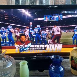 50"PANASONIC 1080P TV WITH ROKU REMOTE $150 FINAL PRICE