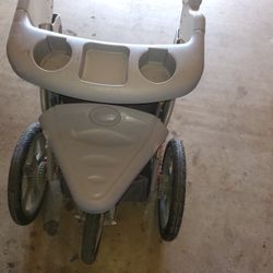 Really Nice Stroller Like New 