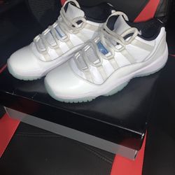 Jordan 11 Legend Blue