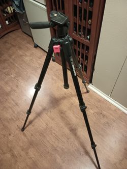 Manfrotto  718b Tripod 