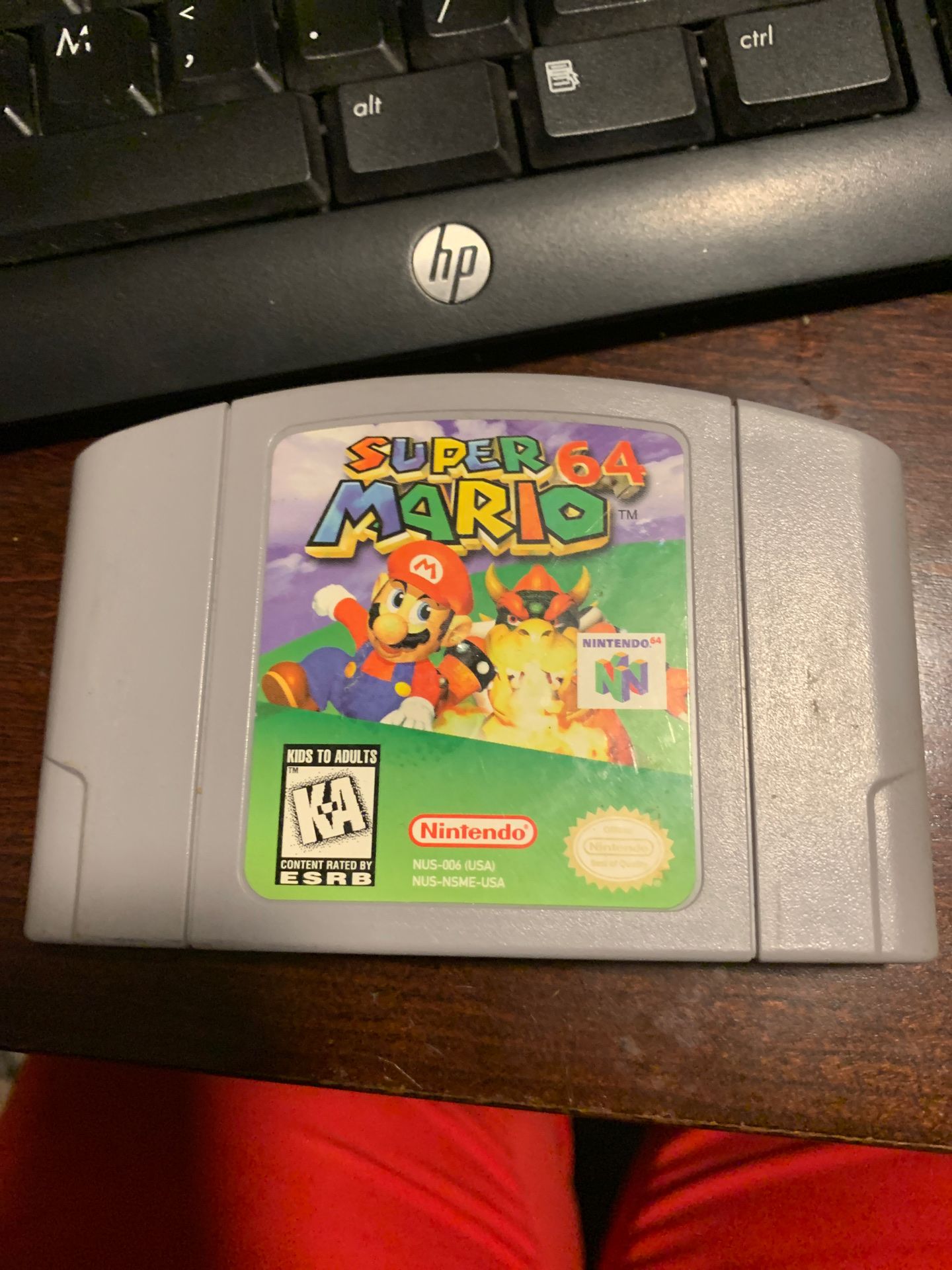 Super Mario nintendo 64 cartridge