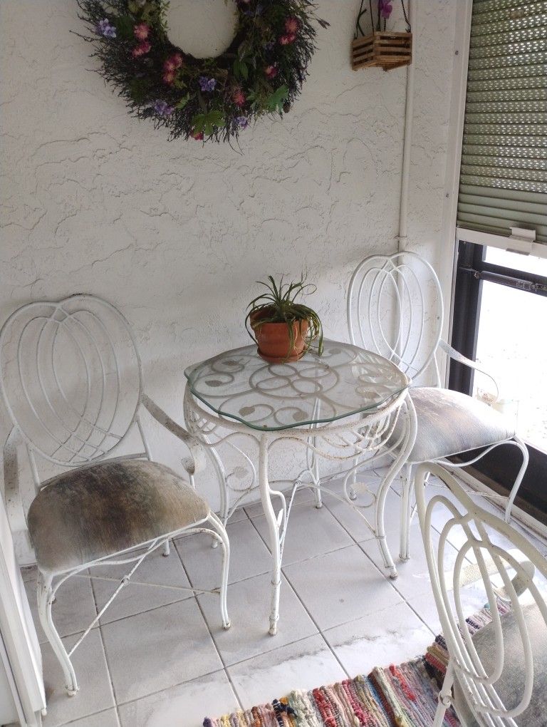 Patio Set