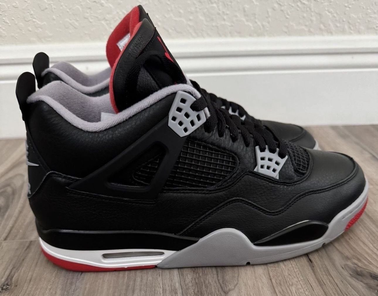 Jordan 4 Retro Bred Reimagined Size 12