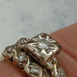 14K WHITE GOLD AND YELLOW GOLD DIAMOND RING SET SZ 4