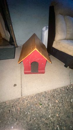 Doghouse