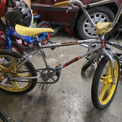 Stranger Things Bike