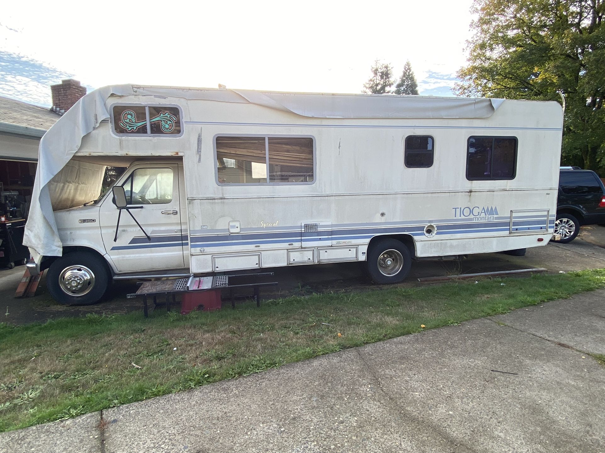 1992 Ford Motor Home