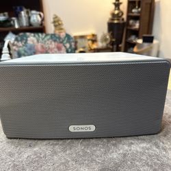 White Sonos Play:3 1st Generation Wireless WiFi Speaker. 