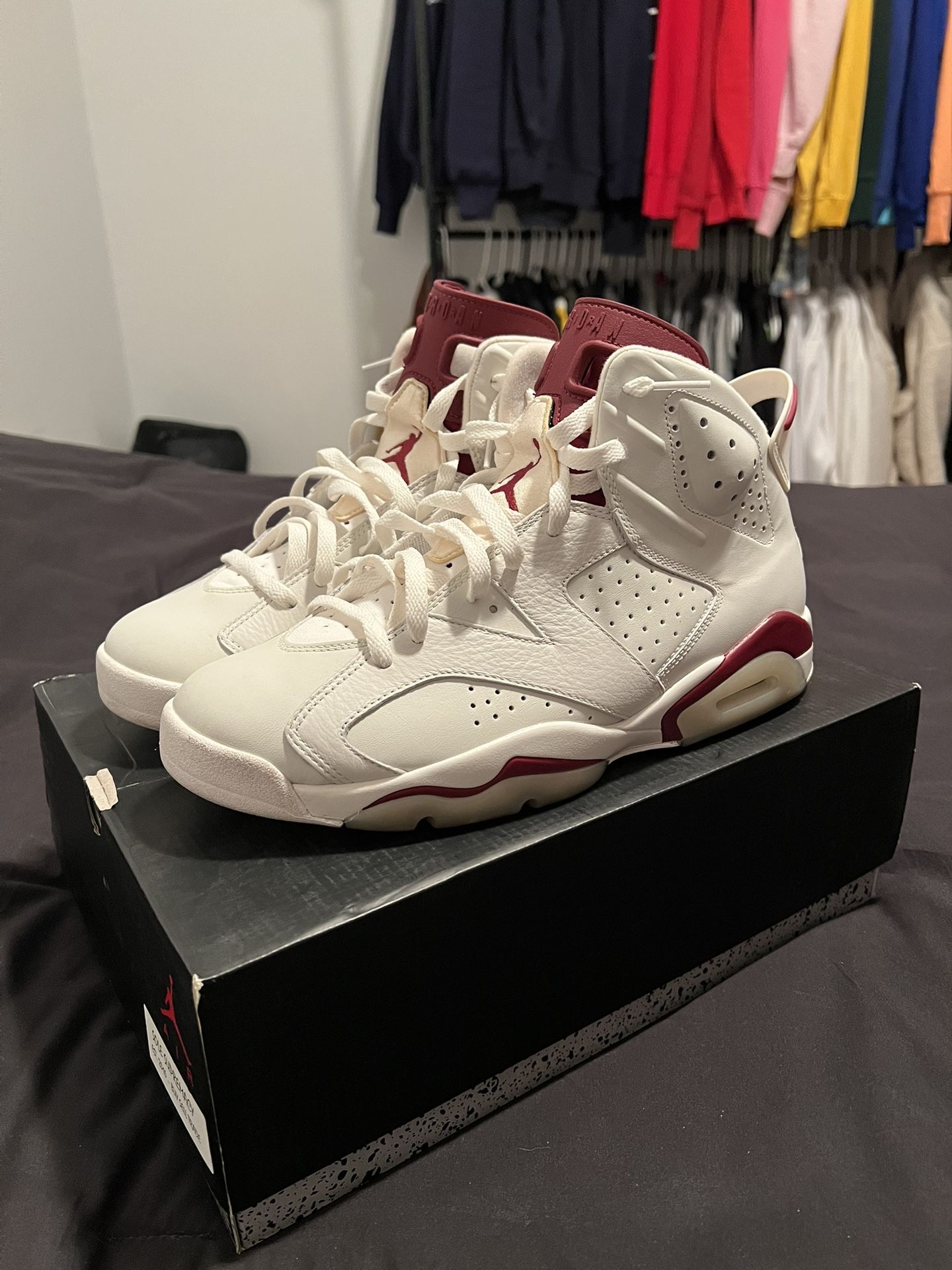 Air Jordan 6 Retro ‘Maroon’