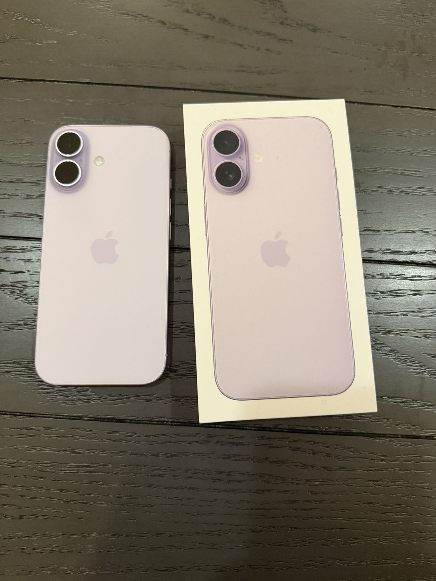 New Condition iPhone 17 Purple UNLOCKED