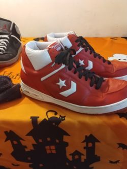 Converse Weapons Size 13 Like New But A Little Damage Basketball Shoes High Top 