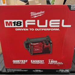 Milwaukee Compressor 2gallons