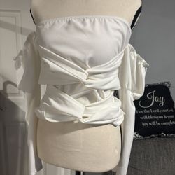 NWT Boohoo Top
