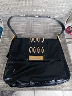 Tory Burch Leather bag (Authentic)
