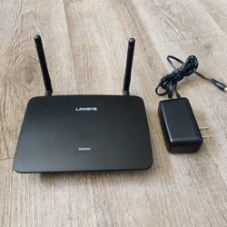 Linksys RE6500 WiFi Range Extender For Sale 