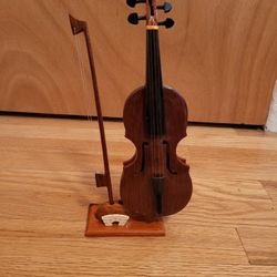 Vintage Wooden Violin Model 